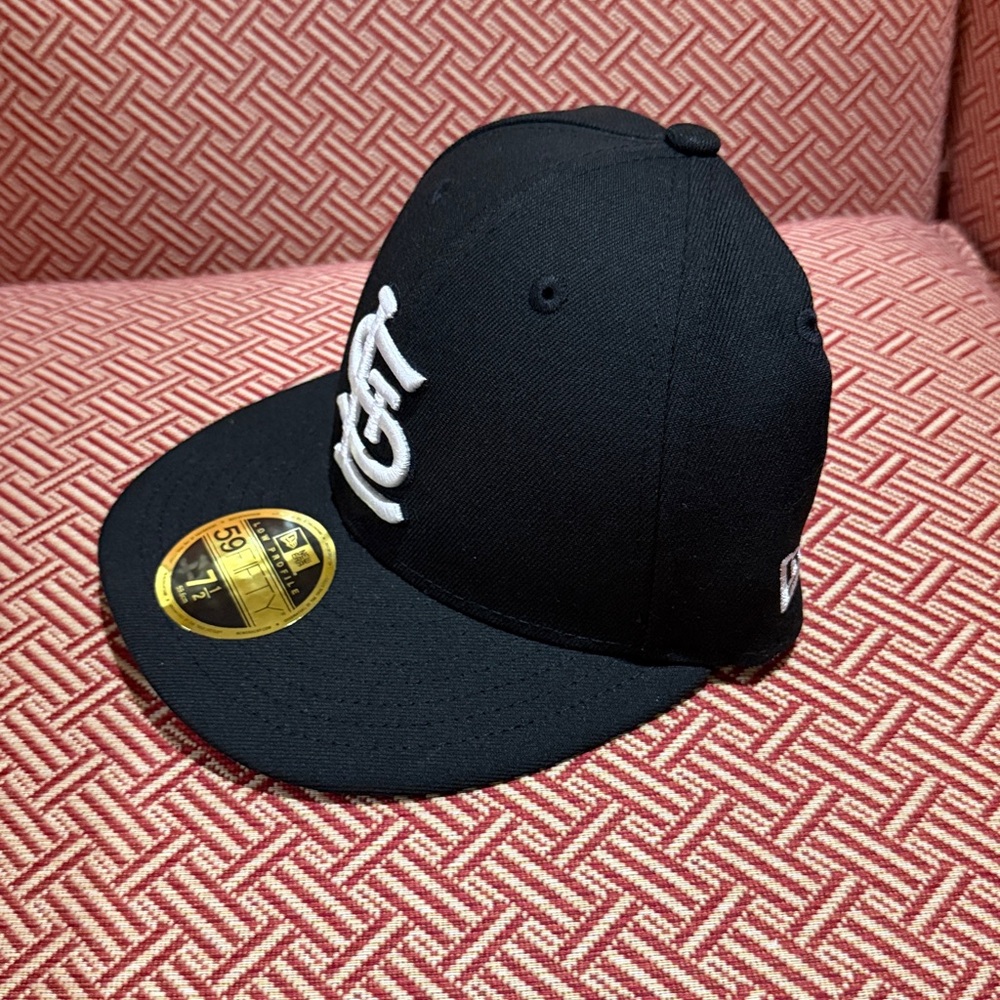 St. Louis Cardinals Black on White 59Fifty Fitted 7.5 Cap - Picture 3 of 9